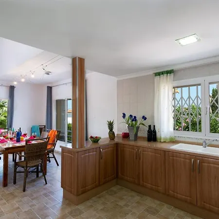0344 Cabriel Villa